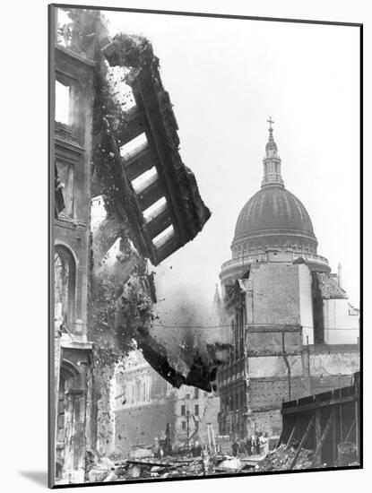 Buildings Crumble in Front/St. Paul's Ca-null-Mounted Photographic Print