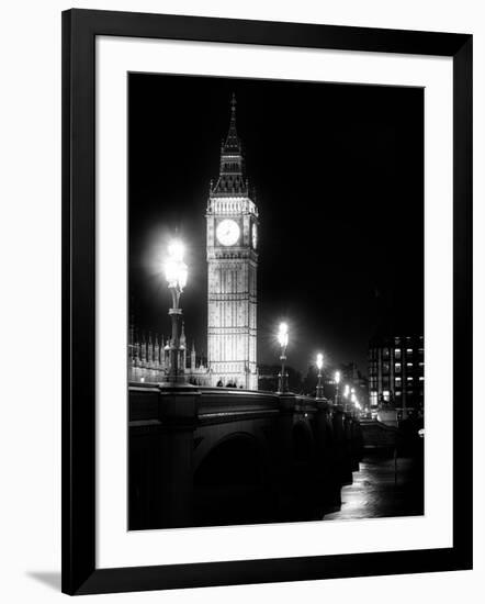 Buildings in London-Craig Roberts-Framed Photographic Print