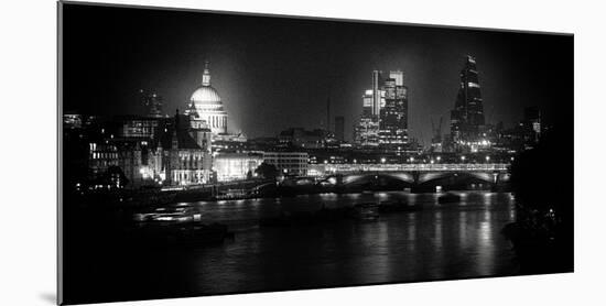 Buildings in London-Craig Roberts-Mounted Photographic Print