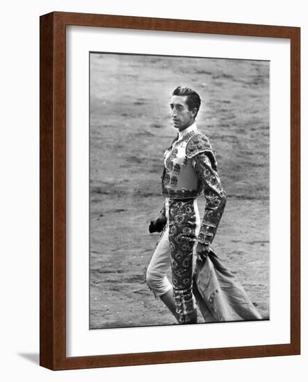 Bullfighter Manolete Accepting Applause of Crowd After Dispatching his Second Bull of the Afternoon-Tony Linck-Framed Photographic Print