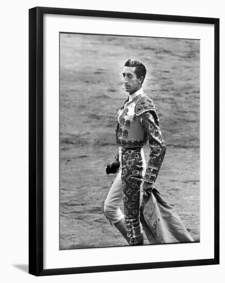 Bullfighter Manolete Accepting Applause of Crowd After Dispatching his Second Bull of the Afternoon-Tony Linck-Framed Premium Photographic Print