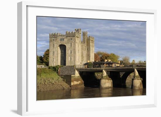 Bunratty Castle, County Clare, Munster, Republic of Ireland, Europe-Richard Cummins-Framed Photographic Print