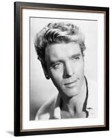 Burt Lancaster, The Crimson Pirate, 1952-null-Framed Photographic Print