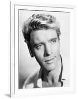 Burt Lancaster, The Crimson Pirate, 1952-null-Framed Photographic Print