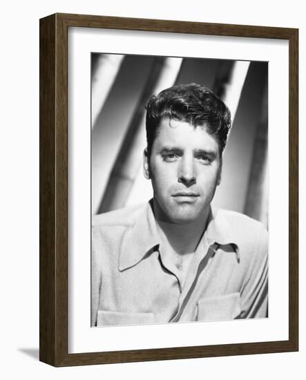 Burt Lancaster, The Killers, 1946-null-Framed Photographic Print