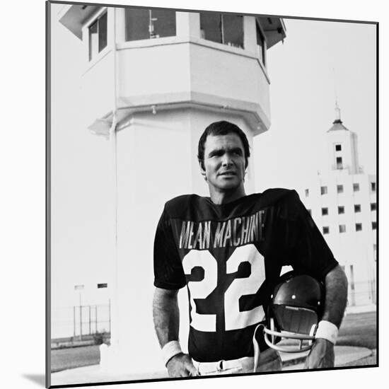 Burt Reynolds, the Longest Yard, 1974-null-Mounted Photographic Print