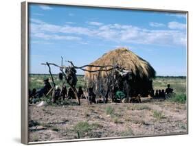 Bushmen, Kalahari, Botswana, Africa-Robin Hanbury-tenison-Framed Photographic Print
