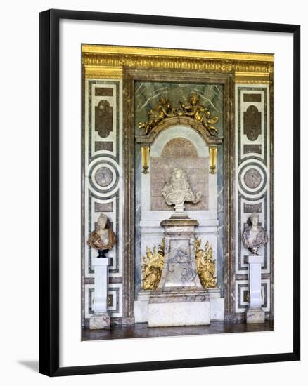 Bust of Louis XIV, Salon De Diane, Grand Apartment, Chateau De Versailles, France, 17th Century-Gian Lorenzo Bernini-Framed Photographic Print