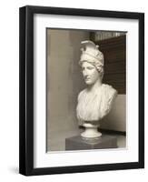 Buste de Rome casquée-null-Framed Giclee Print