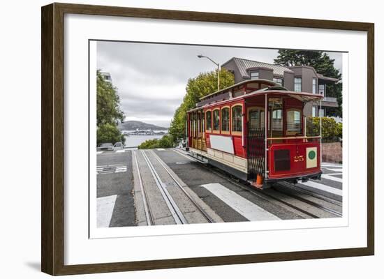 Cable Car in San Francisco-null-Framed Art Print