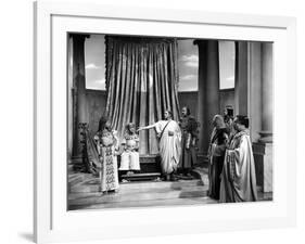 CAESAR AND CLEOPATRA, 1945-null-Framed Photo