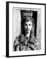 Caesar and Cleopatra, Vivien Leigh, 1945-null-Framed Photo