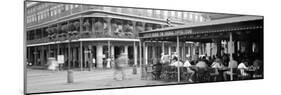 Cafe Du Monde French Quarter New Orleans La-null-Mounted Photographic Print