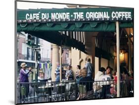 Cafe Du Monde, New Orleans, Louisiana, USA-Charles Bowman-Mounted Photographic Print