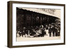 Cafe of Les Grands Boulevards, Paris, 1910-null-Framed Giclee Print