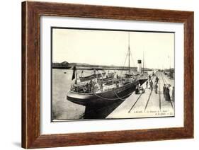 Calais, Le Steamer Le Nord Et Les Quais, Porte-null-Framed Giclee Print