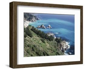 California, Big Sur Coast, the Central Coast Along the Pacific Ocean-Christopher Talbot Frank-Framed Photographic Print