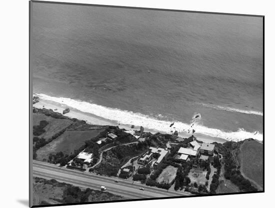 California Coastline-null-Mounted Photographic Print