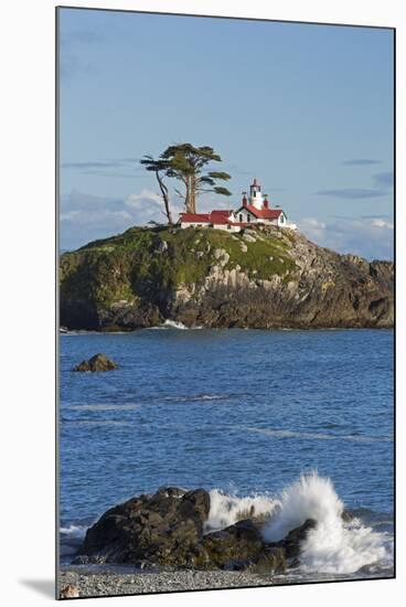 California, Crescent City, Battery Point Lighthouse-Jamie & Judy Wild-Mounted Premium Photographic Print