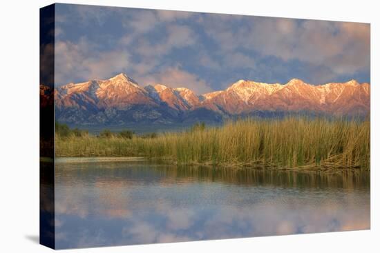 California, Sierra Nevada Mountains. Mountains Reflect in Billy Lake in Owens Valley-Jaynes Gallery-Stretched Canvas