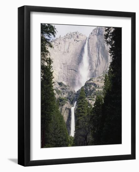 California, Sierra Nevada Mts, Yosemite National Park, Yosemite Falls-Christopher Talbot Frank-Framed Photographic Print