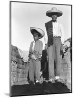 Campesino and Son, State of Veracruz, Mexico, 1927-Tina Modotti-Mounted Giclee Print