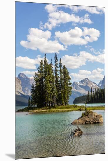 Canada, Alberta, Jasper National Park, Maligne Lake and Spirit Island-Jamie & Judy Wild-Mounted Premium Photographic Print