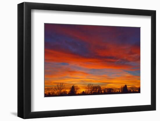 Canada, Manitoba, Winnipeg. Sky at sunset.-Jaynes Gallery-Framed Photographic Print