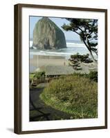 Cannon Beach, Oregon, USA-Ethel Davies-Framed Photographic Print