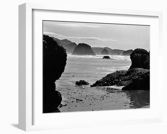 Canon Beach #2-Monte Nagler-Framed Photographic Print