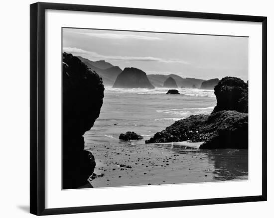 Canon Beach #2-Monte Nagler-Framed Photographic Print