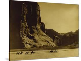 Canon De Chelly, Arizona, Navaho (Trail of Tears)-Edward S Curtis-Stretched Canvas