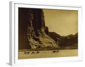 Canon De Chelly, Arizona, Navaho (Trail of Tears)-Edward S Curtis-Framed Giclee Print