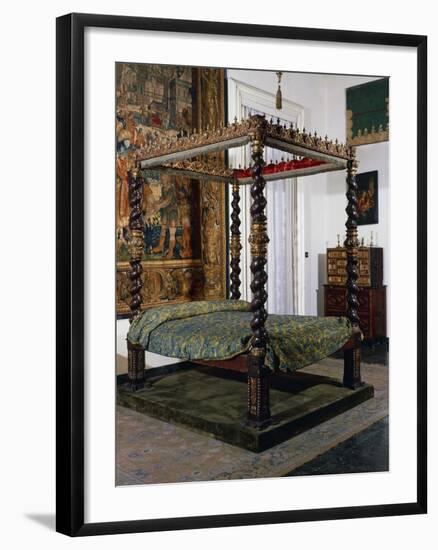 Canopy Bed in Wood and Iron with Twisted Columns, 1601-1633, Spain-null-Framed Giclee Print