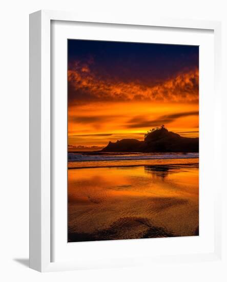 Cape Kiwanda Sunset On The Beach-Steven Maxx-Framed Photographic Print