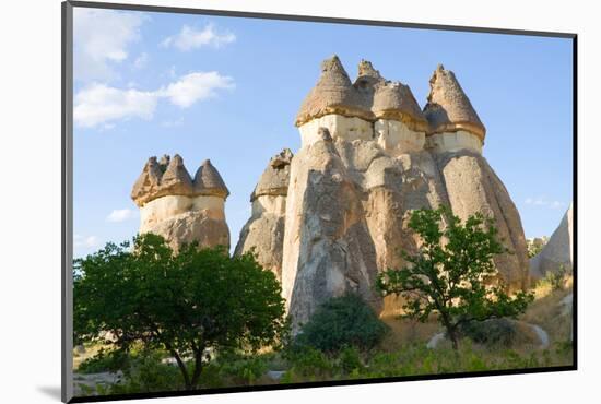 Cappadocia-dziewul-Mounted Photographic Print