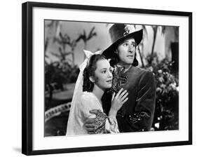 Captain Blood, Olivia De Havilland, Errol Flynn, 1935-null-Framed Photo