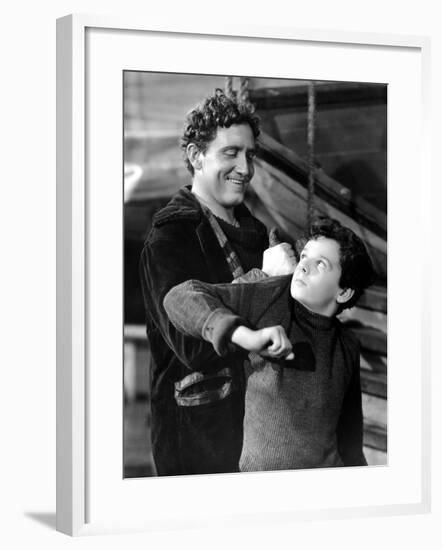 Captains Courageous, Spencer Tracy, Freddie Bartholomew, 1937-null-Framed Photo