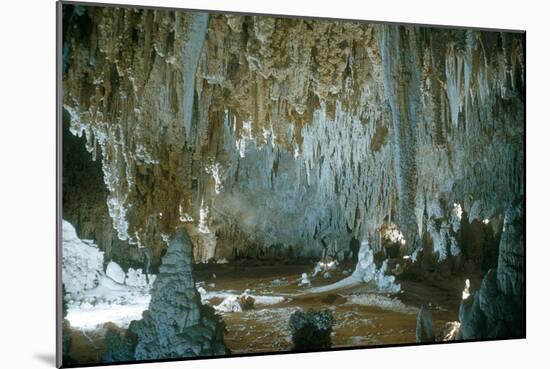 Carlsbad Caverns-Science Source-Mounted Premium Giclee Print