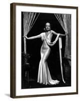 Carole Lombard, 1933-null-Framed Photographic Print