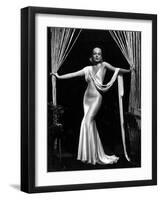 Carole Lombard, 1933-null-Framed Photographic Print