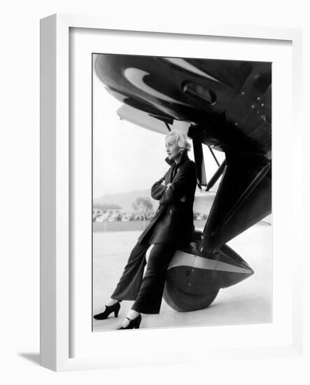 Carole Lombard, 1935-null-Framed Photo