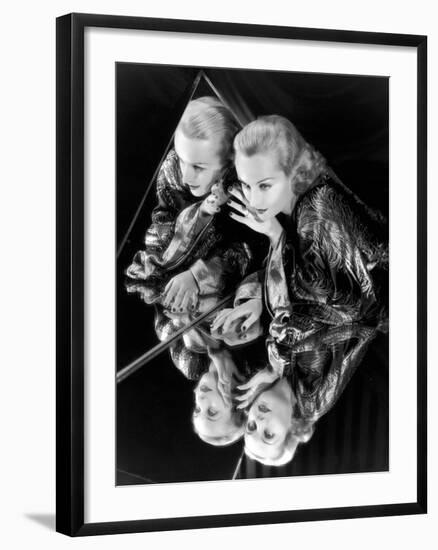 Carole Lombard, 1935-null-Framed Photographic Print