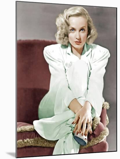 Carole Lombard, circa 1939-null-Mounted Photo