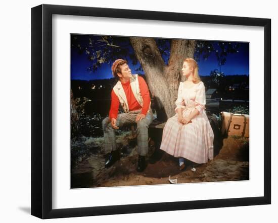 Carousel, Gordon MacRae, Shirley Jones, 1956-null-Framed Photo