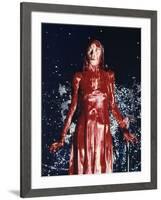 CARRIE, 1976 directed by BRIAN by PALMA Sissy Spacek (photo)-null-Framed Photo