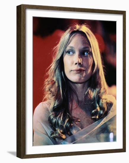 CARRIE, 1976 directed by BRIAN by PALMA Sissy Spacek (photo)-null-Framed Photo