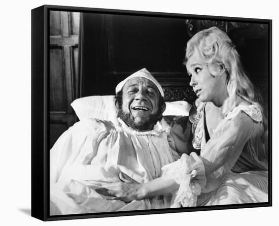 Carry on Henry-null-Framed Stretched Canvas