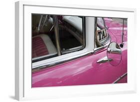 Cars of Cuba V-Laura Denardo-Framed Photographic Print