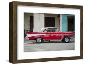 Cars of Cuba VII-Laura Denardo-Framed Photographic Print